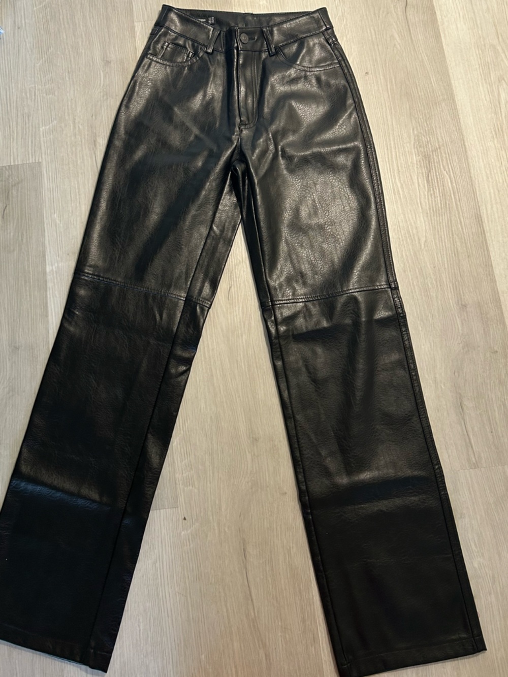 Men's Bag Subcategory Identification